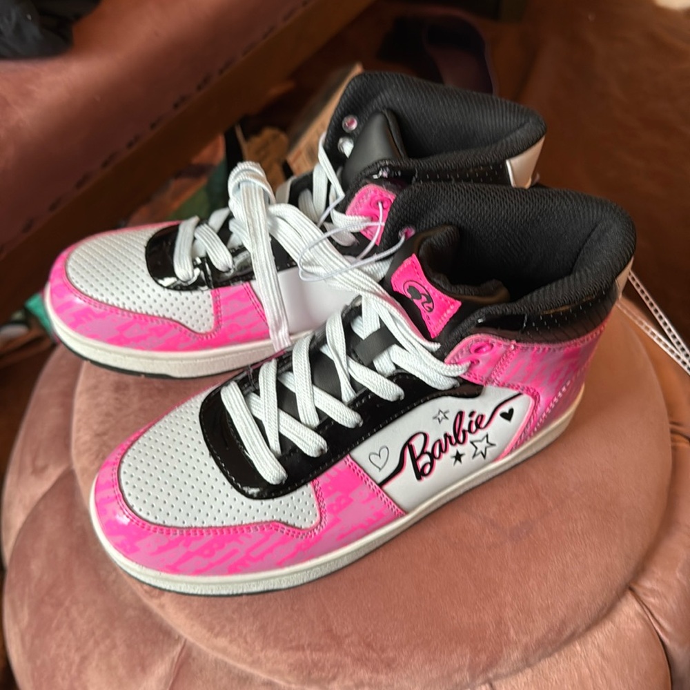 Barbie tennis.
